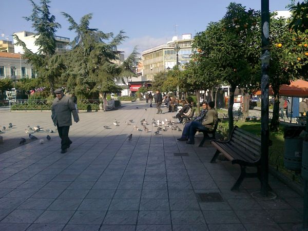 Η πλατεία Πάρκου στο κέντρο της Λαμίας (Φωτό από lamiareport.gr)