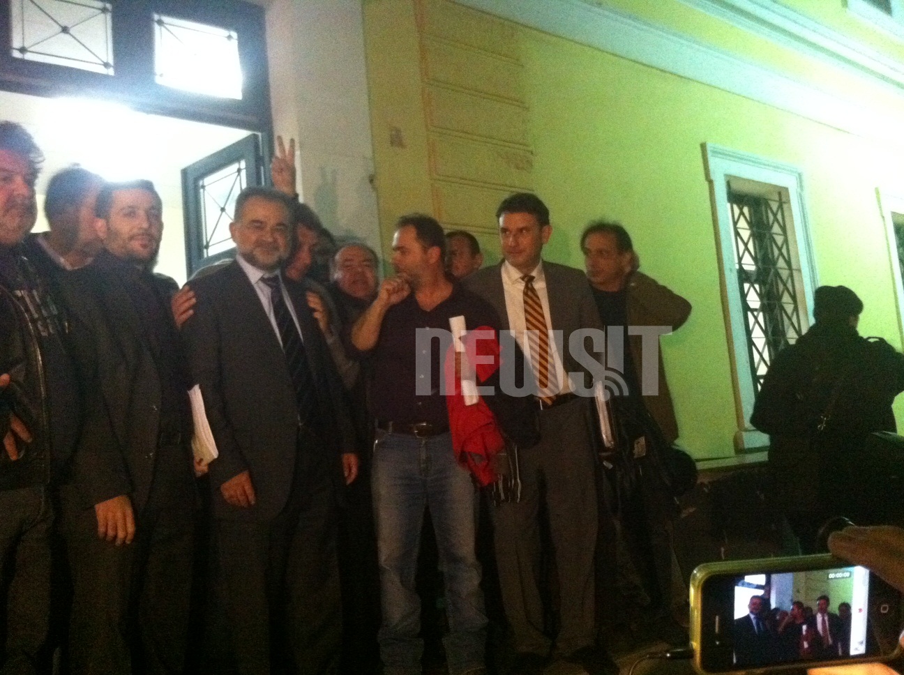 "Ο αγώνας συνεχίζεται", δήλωσε κατά την έξοδό του από το δικαστήριο ο κ.Φωτόπουλος