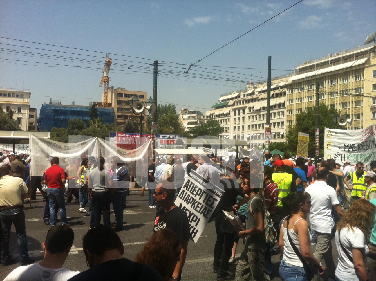 ΩΡΑ 12.04 ΣΤΑΔΙΟΥ