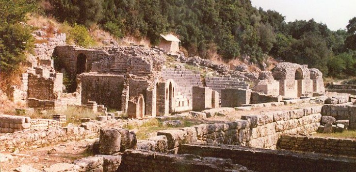 Ελληνιστικής περιόδου τάφοι στο Δυρράχιο