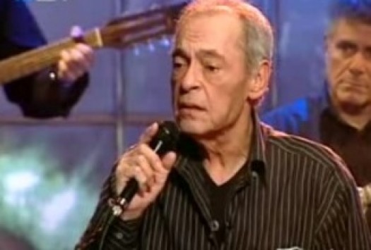 Πέθανε τα ξημερώματα ο τραγουδιστής και ηθοποιός Νίκος Δημητράτος