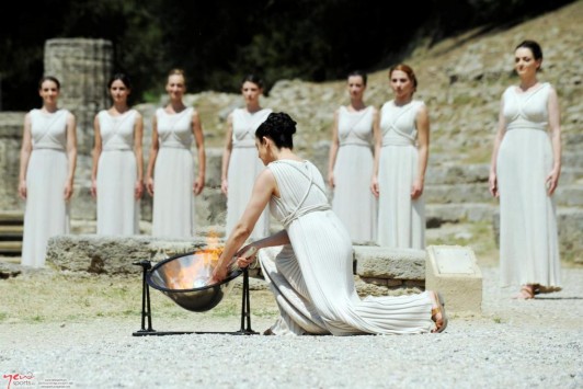 Σάλος με την Ολυμπιακή φλόγα! Θέλουν να μην ανάψει στην Αρχαία Ολυμπία αλλά... κάπου στην Κίνα!