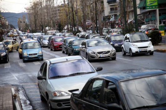 Το αυτοκίνητο του μέλλοντος θα παρκάρει μόνο του