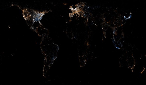 Εντυπωσιακές φωτογραφίες: Αυτός είναι ο... παγκόσμιος χάρτης των social media