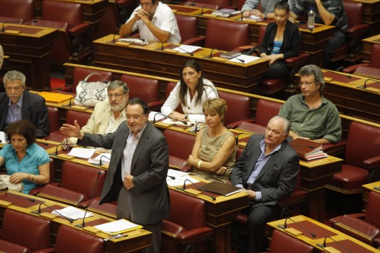 Χάος στη Βουλή! Καταγγελίες κατά Χ. Μαρκογιαννάκη για νοθεία σε ψηφοφορία