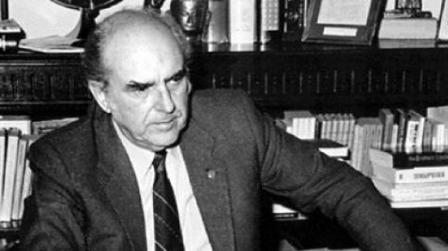 Αρχεία Φόρεϊν Όφις 1982: «Ανδρέας Παπανδρέου και Σπύρος Κυπριανού λειτουργούν με βάση το προσωπικό τους συμφέρον στο Κυπριακό»