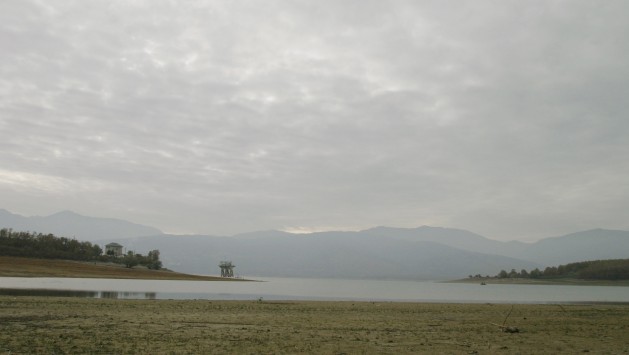 Με συννεφιά και βροχές ξεκινά η βδομάδα