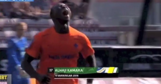 Τρελάθηκε! Απίστευτη αντίδραση σε κόκκινη κάρτα (VIDEO)