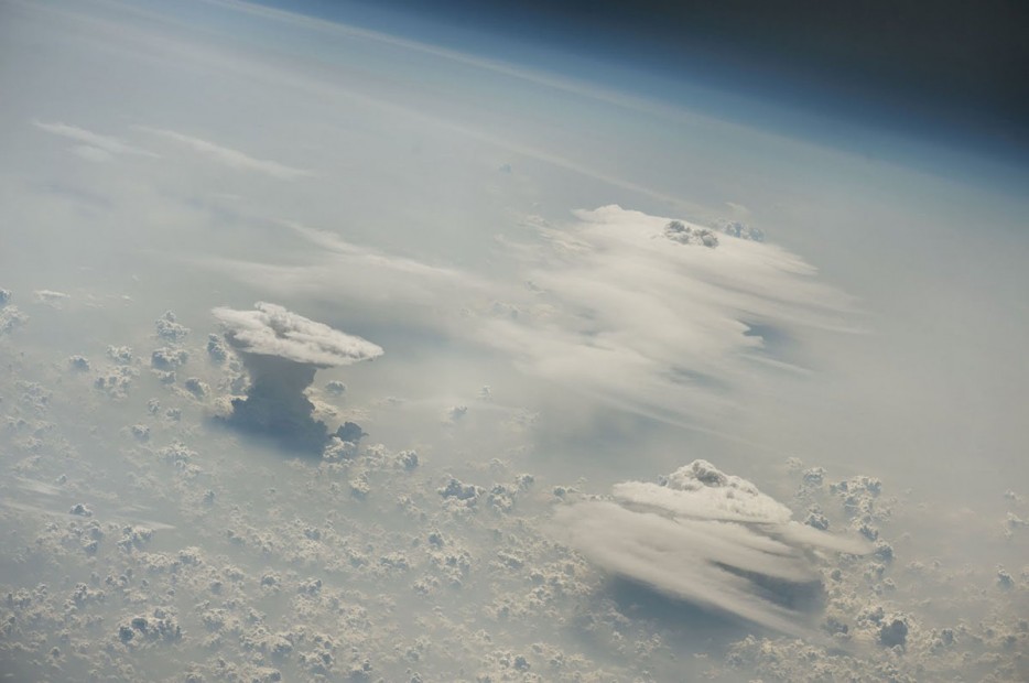 Σύννεφα πάνω από τη Νιγηρία