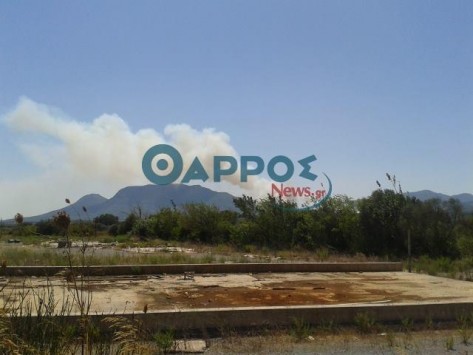 Ανεξέλεγκτη η φωτιά στη Μεσσηνία - Εκκενώθηκε το χωριό Μαυρομμάτι και γειτονικοί οικισμοί
