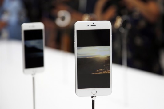 Γνωρίστε το iPhone 6 (ΦΩΤΟ, VIDEO)