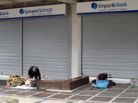 Ο εφιάλτης της Ελλάδας - 3,9 εκατ. άνθρωποι παλεύουν με τη φτώχεια