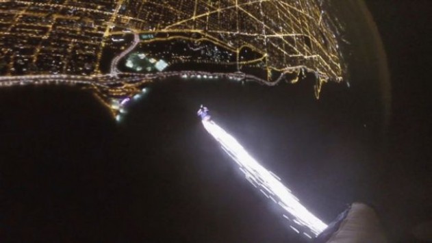Η λάμψη πάνω από το Σικάγο, δεν ήταν μετεωρίτης (VIDEO)