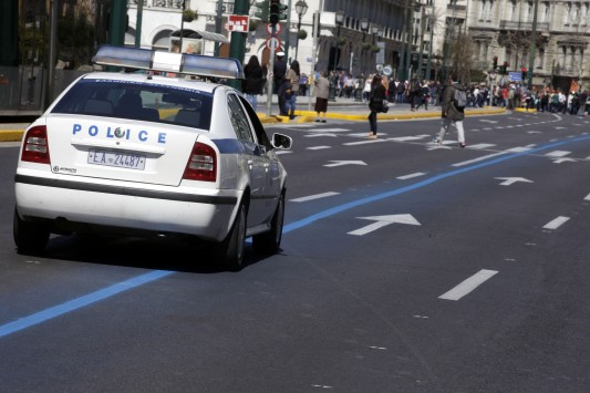 Η 14χρονη τσιλιαδόρος, ο ληστής και η ιδιοκτήτρια “τέρας” ψυχραιμίας