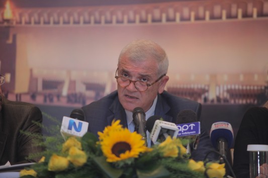 Καταθέτει τη μήνυση σε Μαρινάκη ο Μελισσανίδης