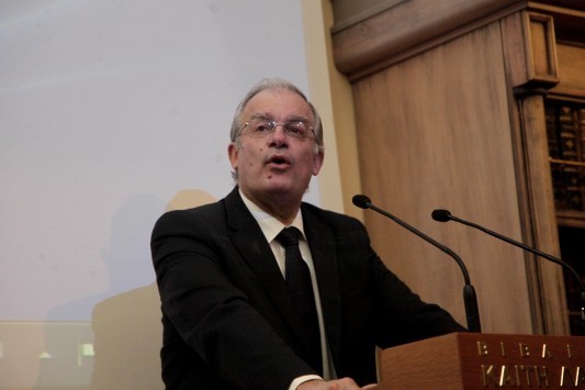 Μήνυση κατά του υπουργού Πολιτισμού από τον πρόεδρο των Ελλήνων Σκηνοθετών 