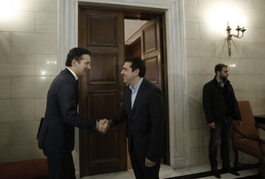 Μέσα στη συνάντηση Τσίπρα – Ντάισελμπλουμ: Δώστε μας χρόνο και δημοσιονομικά περιθώρια – Δεν θέλουμε να δημιουργήσουμε νέα ελλείμματα