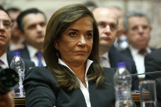 `Βόμβα` Νικολόπουλου για Ντόρα: Δεν διαψεύδω, δεν επιβεβαιώνω `Βόμβα` Νικολόπουλου για Ντόρα: Δεν διαψεύδω, δεν επιβεβαιώνω