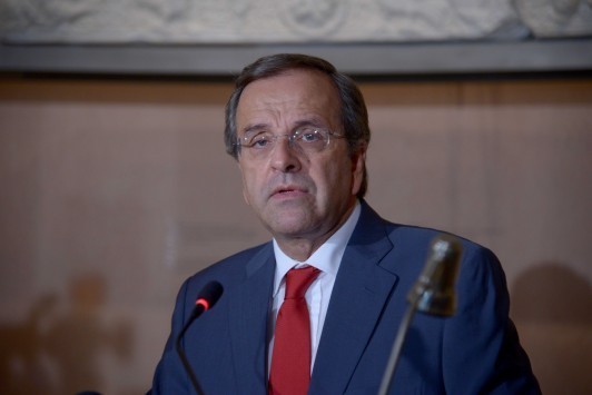 Περιμένει στη γωνία η ΝΔ για... κωλοτούμπα της κυβέρνησης Περιμένει στη γωνία η ΝΔ για... κωλοτούμπα της κυβέρνησης