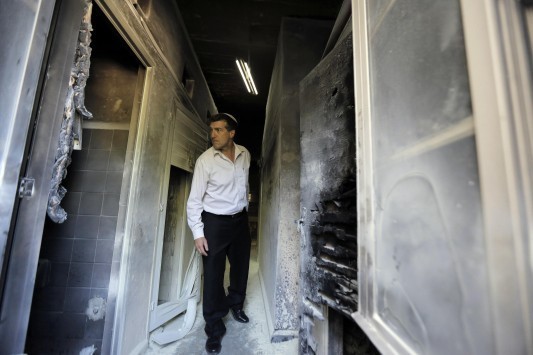 Έκαψαν και βανδάλισαν κτίριο της ελληνικής ορθόδοξης Εκκλησίας