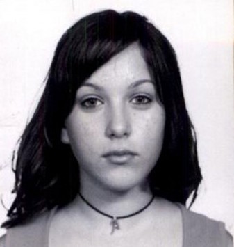 Έπιασαν την Αγγελική του Ξηρού! - Συνελήφθη στην Σαλαμίνα Έπιασαν την Αγγελική του Ξηρού! - Συνελήφθη στην Σαλαμίνα