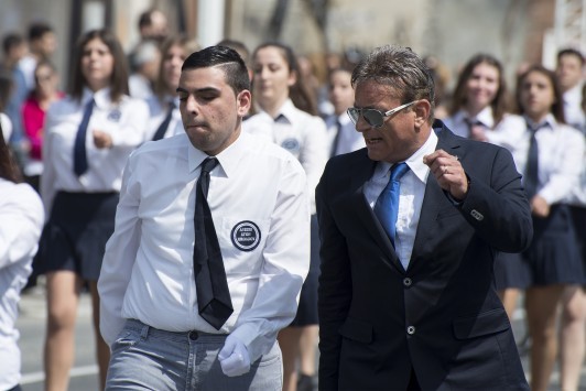 Δάκρυα στην παρέλαση! Καταχειροκροτήθηκε ο τυφλός μαθητής