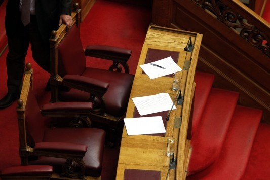 Διορισμών το ανάγνωσμα! Φίλοι, αδέρφια και... ξαδέρφια στον κρατικό μηχανισμό! Διορισμών το ανάγνωσμα! Φίλοι, αδέρφια και... ξαδέρφια στον κρατικό μηχανισμό!