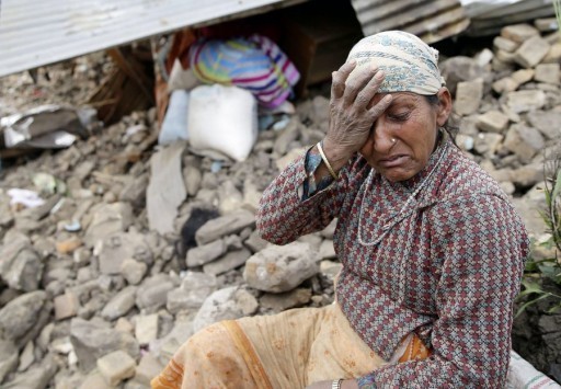 Σεισμός Νεπάλ: Φόβοι για 10.000 νεκρούς – Νέα video που συγκλονίζουν