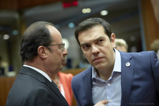 Συμφωνία: Ολάντ: Η Ελλάδα παραμένει στο ευρώ
