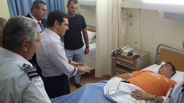 Ο πρωθυπουργός επισκέφθηκε τους πιλότους του Canadair - ΦΩΤΟ Ο πρωθυπουργός επισκέφθηκε τους πιλότους του Canadair - ΦΩΤΟ