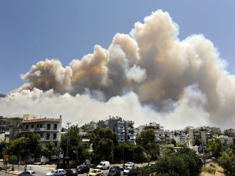 Φωτιά: “Ξετυλίγεται” το οργανωμένο σχέδιο εμπρησμού στην Αττική;