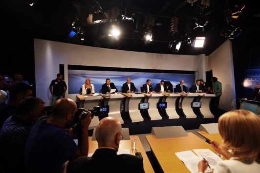 Debate πολιτικών αρχηγών - Θρίλερ με τηλεφώνημα για βόμβα στην ΕΡΤ! Debate πολιτικών αρχηγών - Θρίλερ με τηλεφώνημα για βόμβα στην ΕΡΤ!