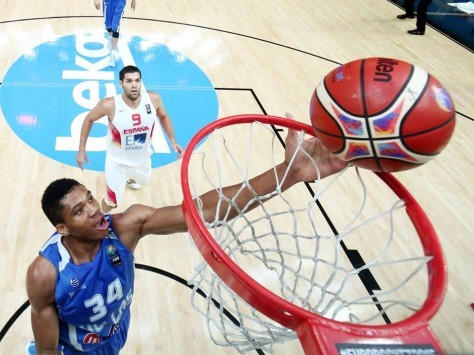 Eurobasket 2015: Το εκπληκτικό μήνυμα των Μπακς σε Αντετοκούνμπο και Ελλάδα (ΦΩΤΟ)