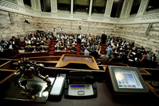 ΣΥΡΙΖΑ: Χαμός στην ΚΟ για ΕΝΦΙΑ και μείωση συντάξεων!