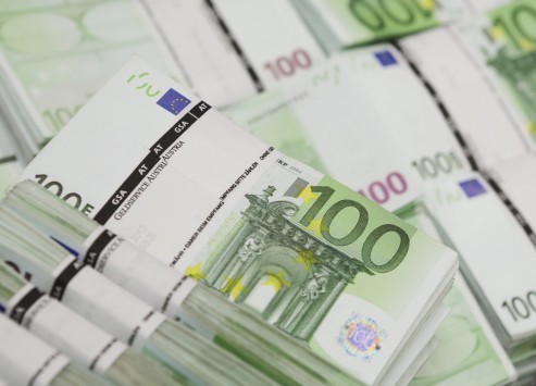 Deutsche Bank: Κούρεμα ύψους 200 δισ. ευρώ στο ελληνικό χρέος 