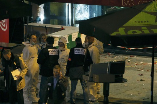 Παρίσι: Οι τζιχαντιστές ανέλαβαν επίσημα την ευθύνη για τις τρομοκρατικές επιθέσεις! `Ηλίθιος` ο Ολάντ, `πάρτυ ανωμαλίας` στο Μπατακλάν!