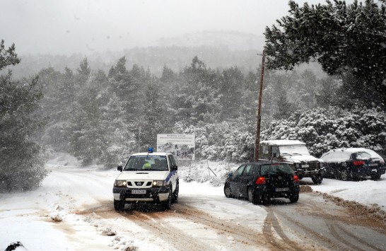 Καιρός: Σφοδρό κύμα κακοκαιρίας! Πυκνό χιόνι στη Βόρεια Ελλάδα - Που χρειάζονται αλυσίδες