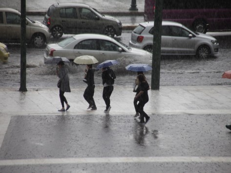 Καιρός: Με βροχές την Τετάρτη - Αναλυτική πρόγνωση