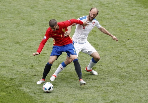 Euro 2016 Ισπανία - Τσεχία  0-0 LIVE - Η ώρα των πρωταθλητών