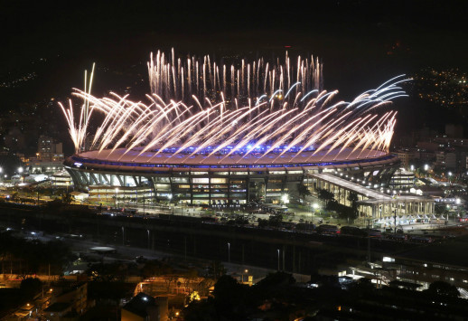 Ολυμπιακοί Αγώνες 2016: Καρέ-καρέ η τελετή έναρξης της Ολυμπιάδας του Ρίο - Η Ζιζέλ και τα κοινωνικά μηνύματα των Βραζιλιάνων