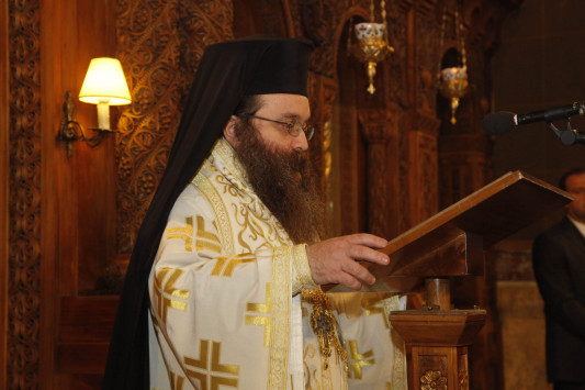 Απίστευτη δήλωση του Μητροπολίτη Χίου: Δεν υπάρχουν πρόσφυγες, είναι όλοι λαθρομετανάστες!
