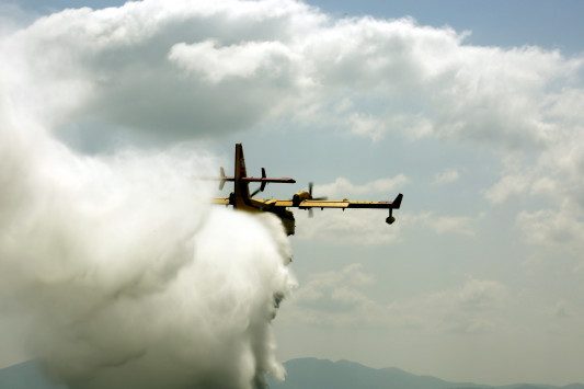 Φωτιά στο Ρέθυμνο – Μάχη με τις φλόγες και τον άνεμο - Ενισχύθηκαν οι πυροσβεστικές δυνάμεις