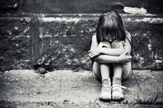 Φρίκη: Δάσκαλος πολεμικών τεχνών ασελγούσε στη 12χρονη κόρη φίλης του