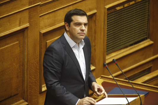 Βουλή Live - Τσίπρας: Στόχος η είσοδος στα ΑΕΙ χωρίς εξετάσεις - Στήριξη σε Φίλη για τα θρησκευτικά