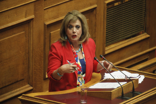 Λιποθύμησε βουλευτής της Ένωσης Κεντρώων στη Βουλή
