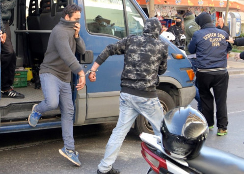 Κρήτη: Κακουργηματικές διώξεις στους 19 διακινητές μεταναστών [pics]