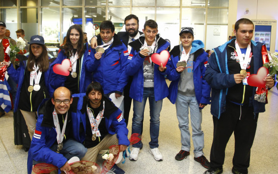 Παγκόσμιοι Χειμερινοί Αγώνες Special Olympics: Επέστρεψαν γεμάτοι μετάλλια