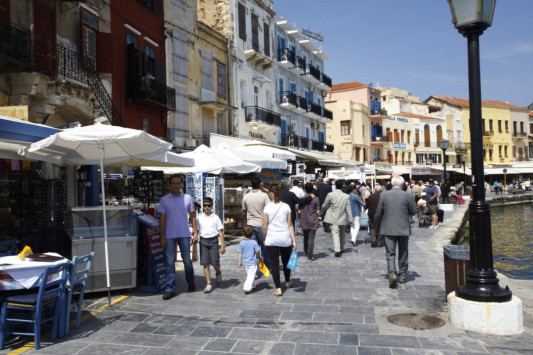 Κρήτη: `Απόβαση` επιβατών κρουαζιέρας στα Χανιά