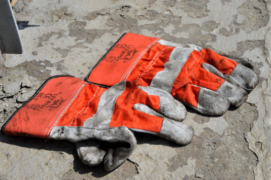 Πάτρα: Νεκρός εργάτης στην Παναγοπούλα – Καταπλακώθηκε από σίδερα