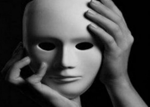 Πέθανε στα 57 του από καρκίνο Έλληνας ηθοποιός Πέθανε στα 57 του από καρκίνο Έλληνας ηθοποιός